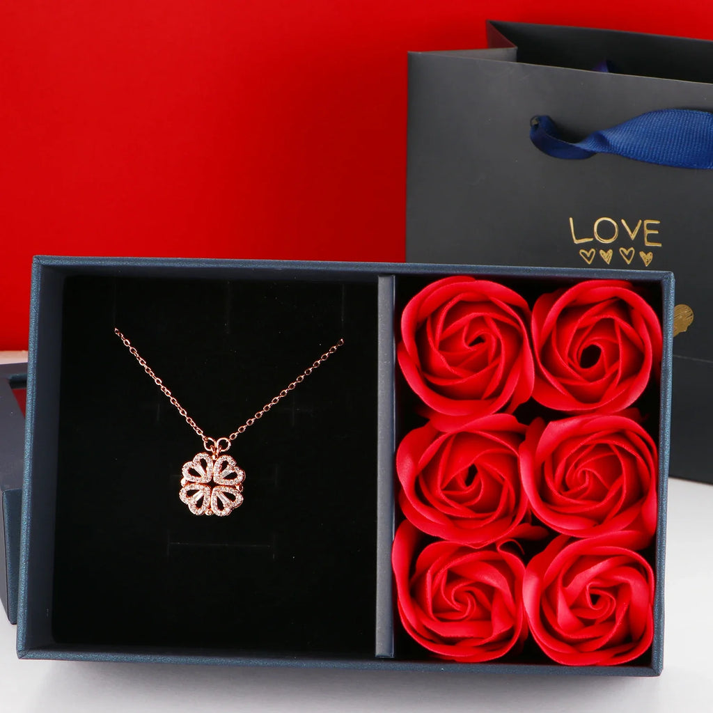 Colar Feminino - Amor Florido®️